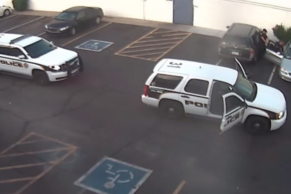 Homem atingido com taser na zona genital durante detenção 