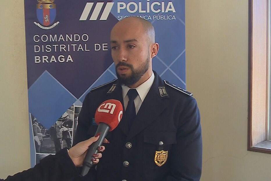 Dois menores entre os nove detidos pela PSP após vaga de assaltos em Famalicão