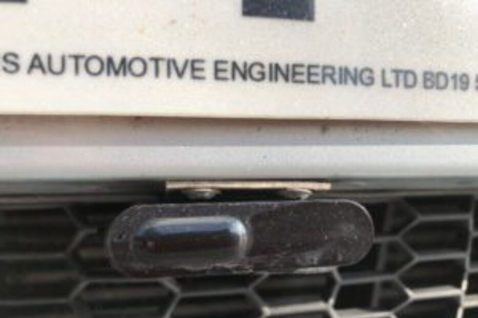 Três meses de prisão por enganar radar com laser na matrícula 