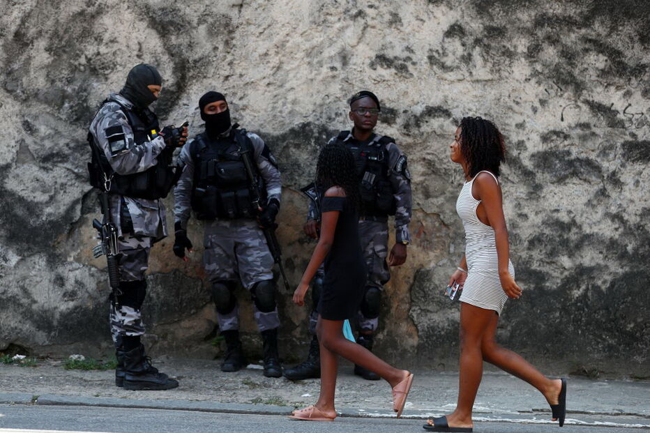 Polícia brasileira acusada de executar 14 suspeitos de narcotráfico já rendidos