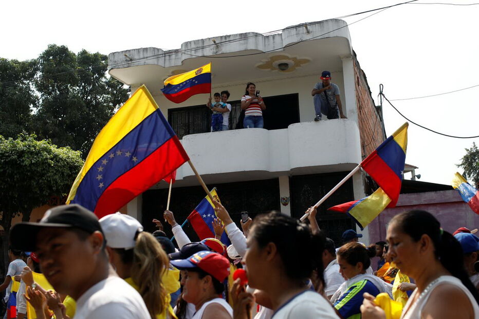 Marcha contra o governo de Nicolás Maduro marcada por alegria e esperança  