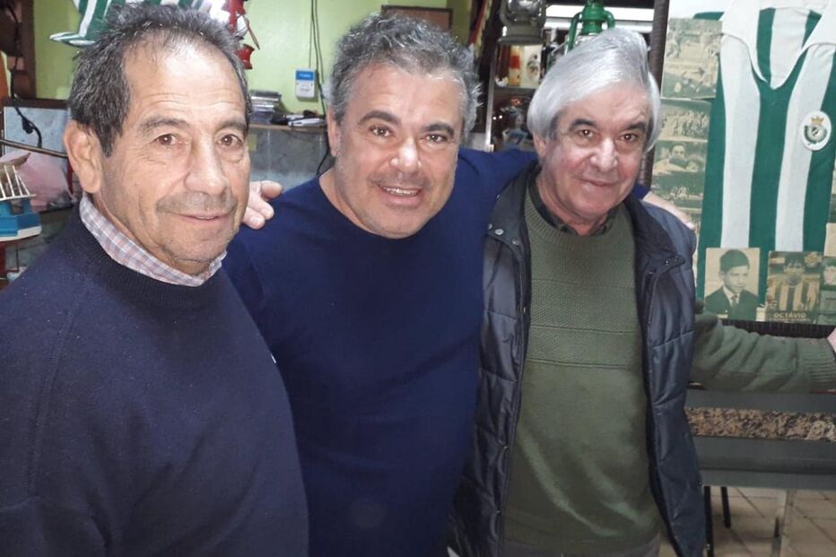 Toy com Octávio Machado e Vítor Couto, proprietário do restaurante 