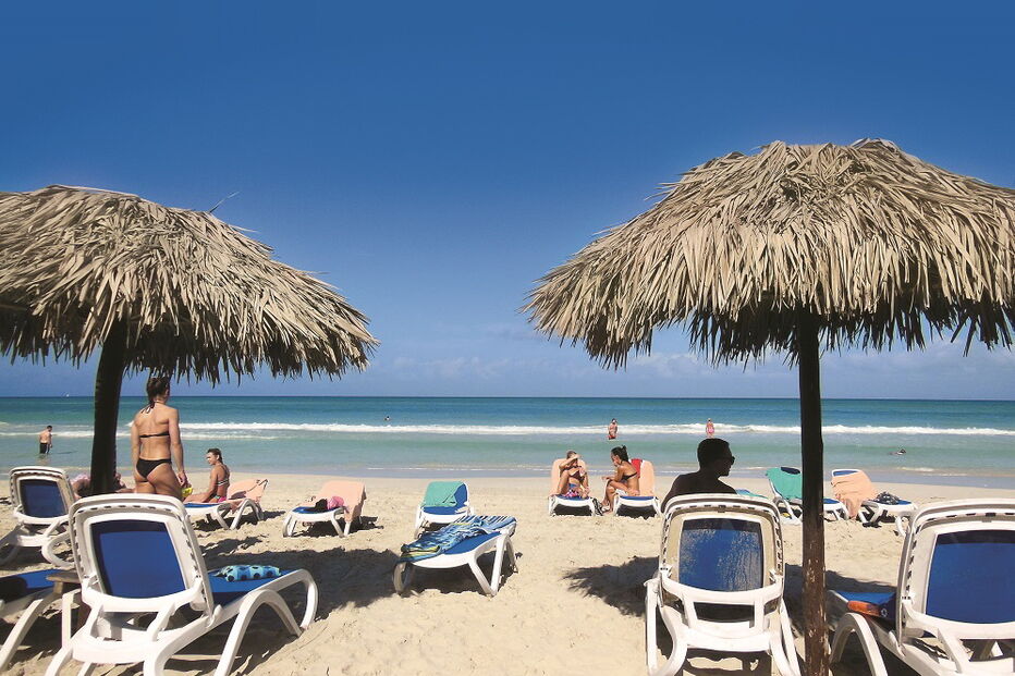 Varadero é uma língua de areia branca banhada por águas quentes