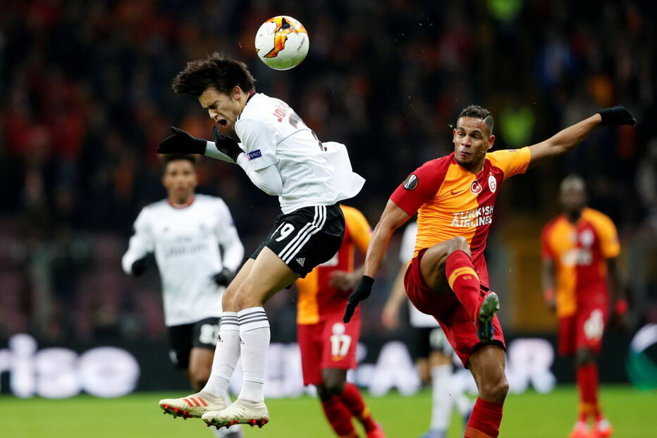 Gatasaray defronta Benfica numa partida a contar para os 16-avos-de-final da Liga Europa