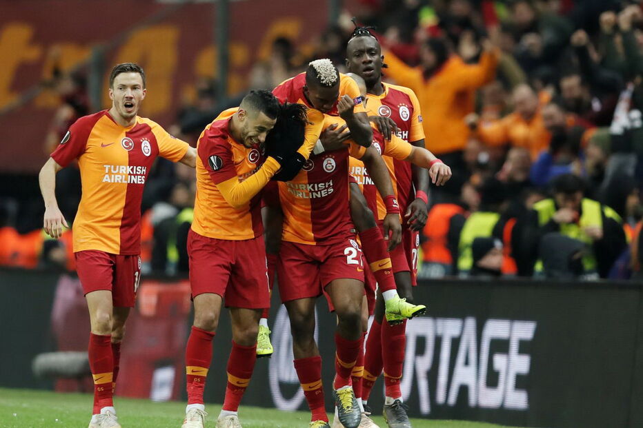 Gatasaray defronta Benfica numa partida a contar para os 16-avos-de-final da Liga Europa