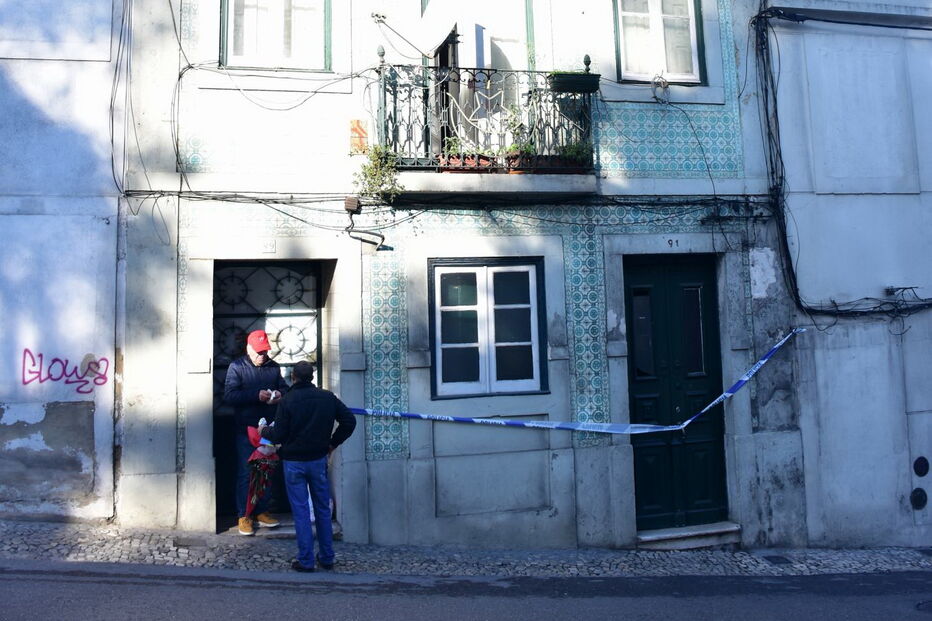 Incêndio em Santarém faz 21 desalojados