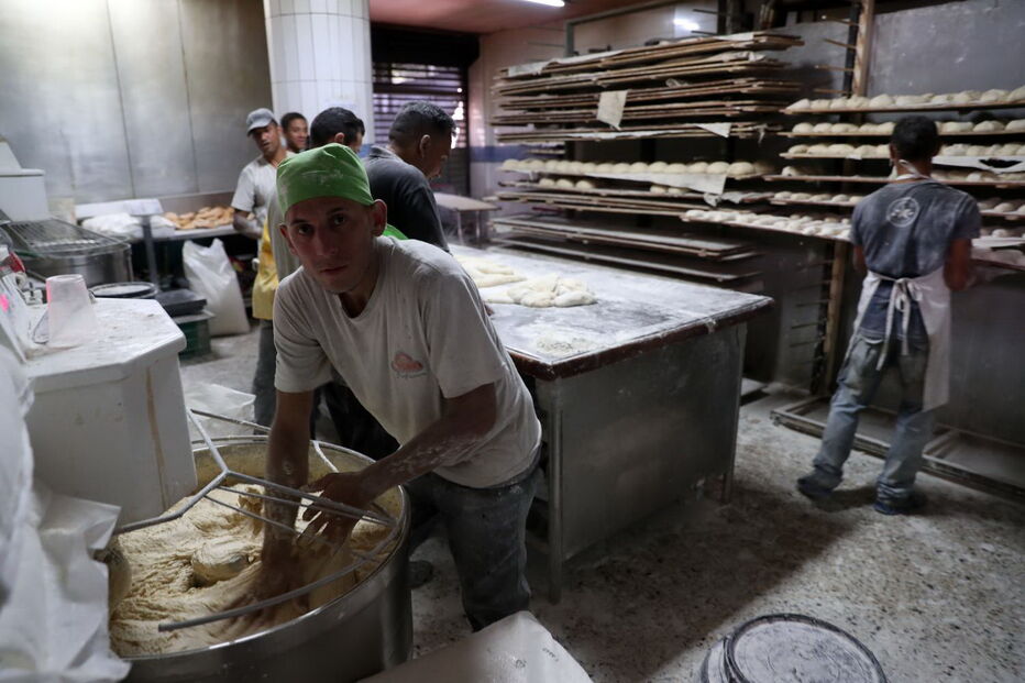 Proprietário de padararia 'La Rosita' é português e chama-se Cristiano Neto