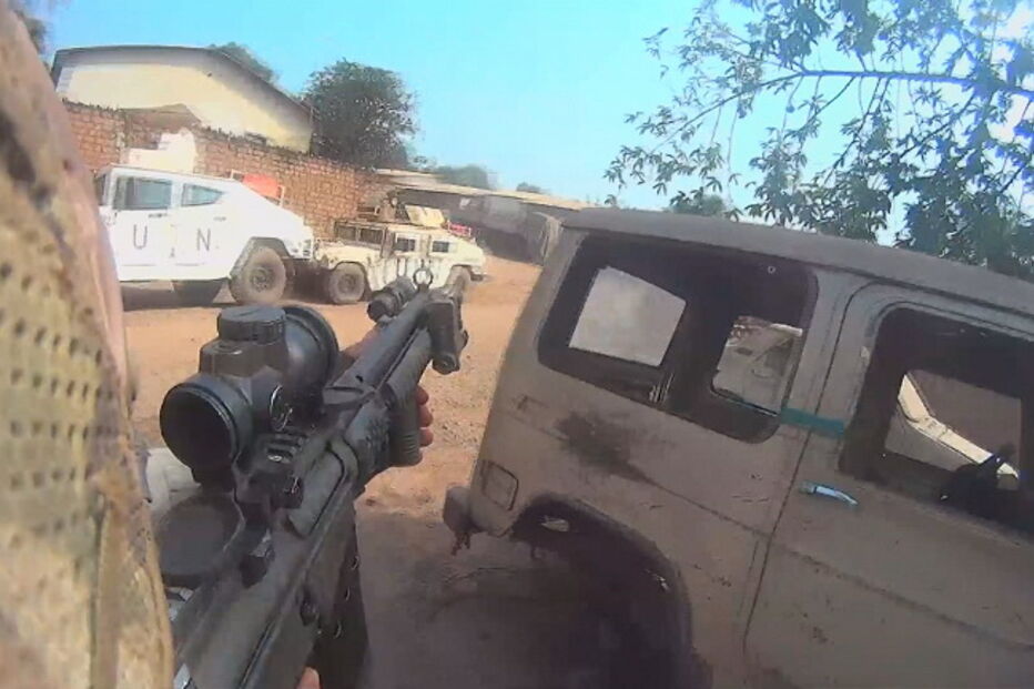 Paraquedistas portugueses em combate na República Centro-Africana