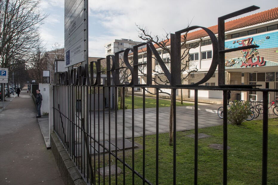 Escola Secundária Clara de Resende, no Porto