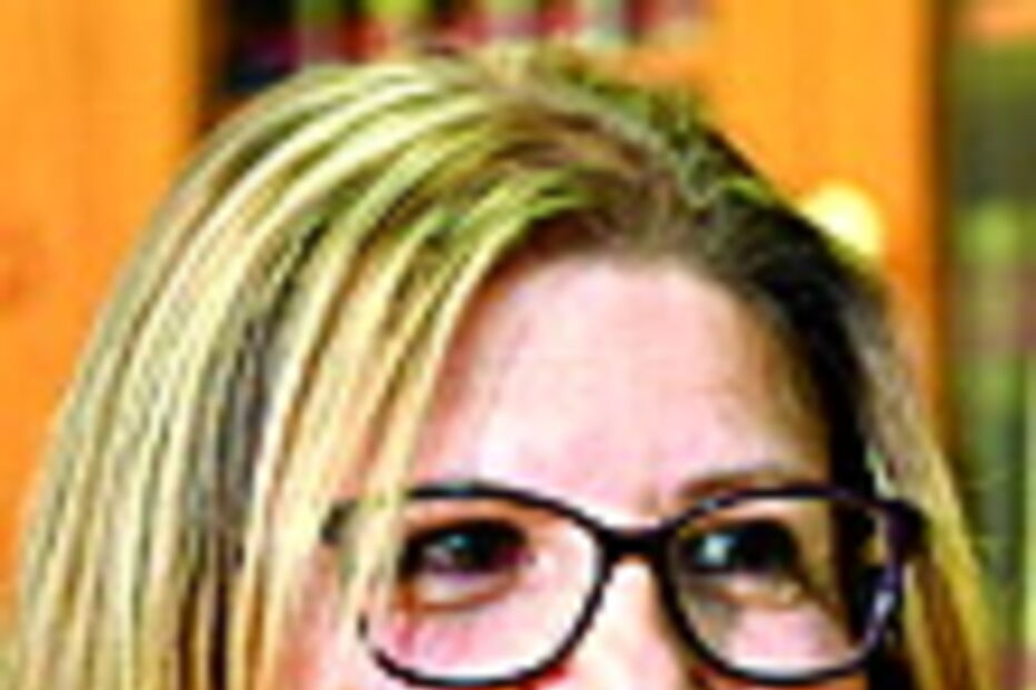 Nélia Gouveia, mãe de aluno da Escola do Porto da Cruz, em Machico