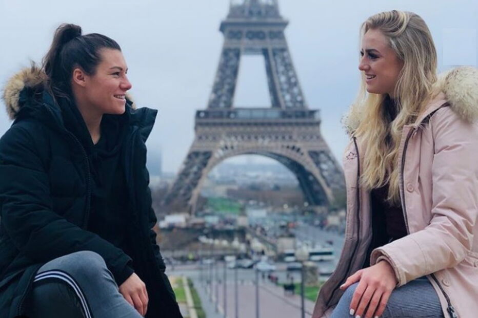 As jogadoras Alisha Lehmann e Ramona Bachmann assumiram a sua relação lésbica