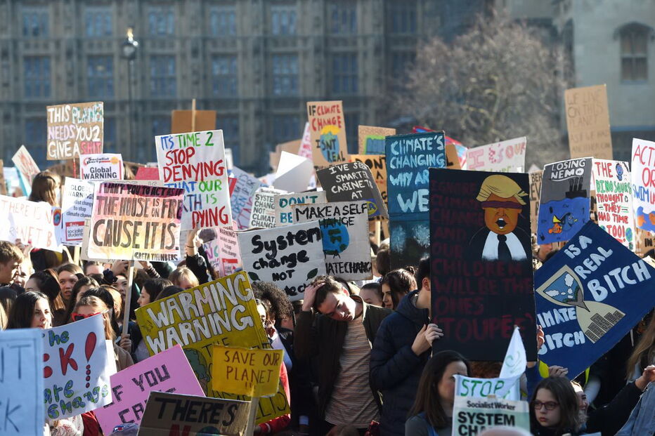 Alunos faltam às aulas para manifestação contra alterações climáticas