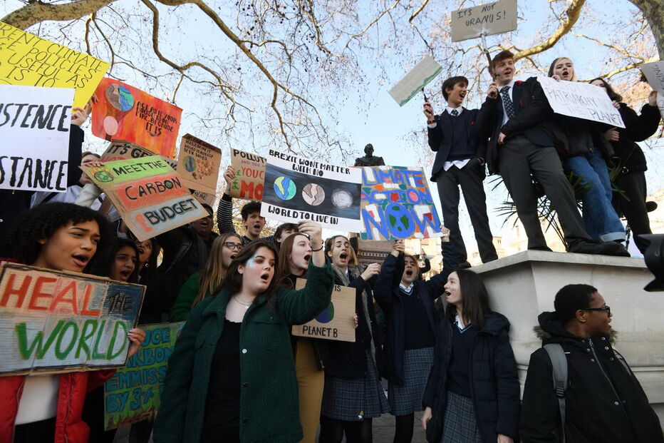 Alunos faltam às aulas para manifestação contra alterações climáticas