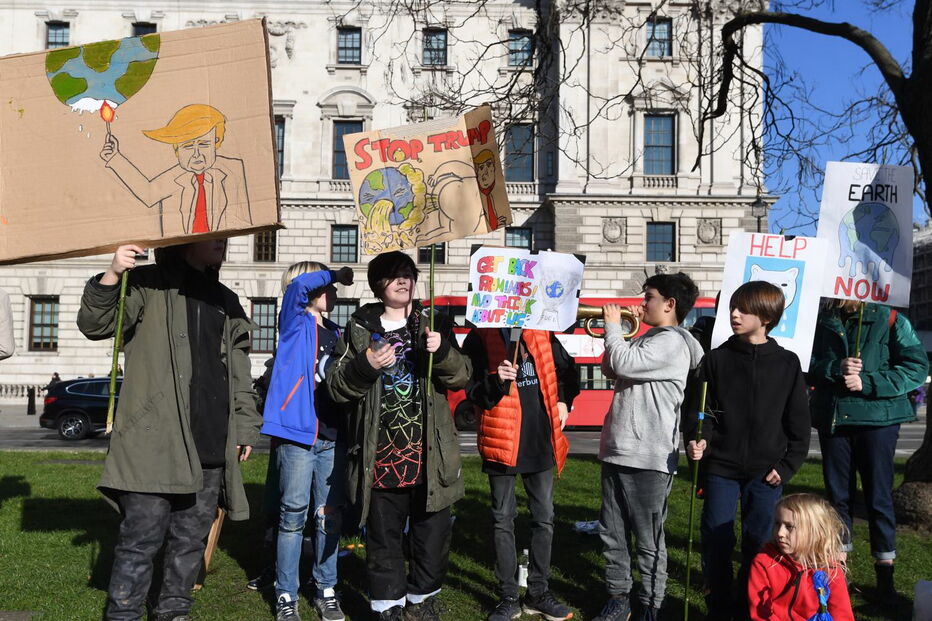 Alunos faltam às aulas para manifestação contra alterações climáticas