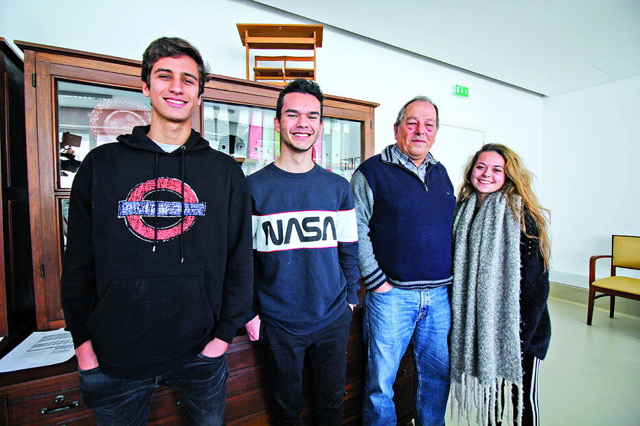 João Bárbara e Mike de Kanter junto a João Gomes e Joana Silva 