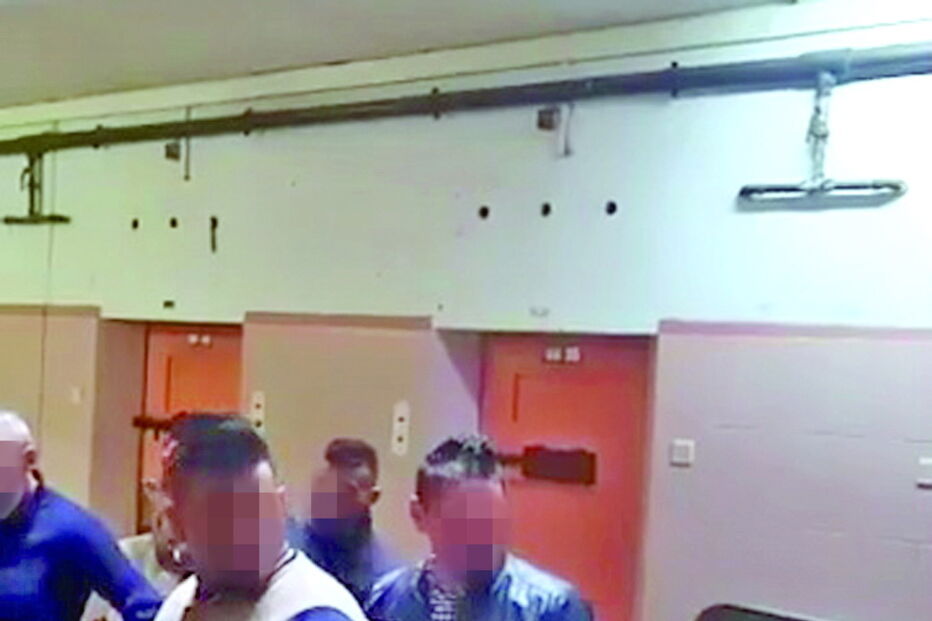 Reclusos filmaram a festa e transmitiram-na pelos telemóveis nas redes sociais