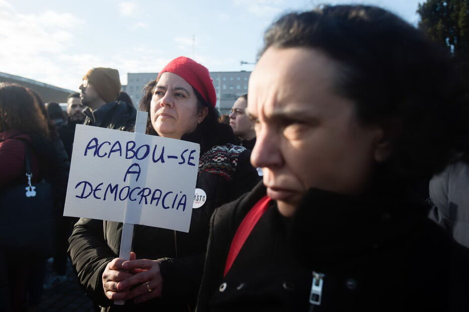 Sindicatos avançam que a greve dos enfermeiros 