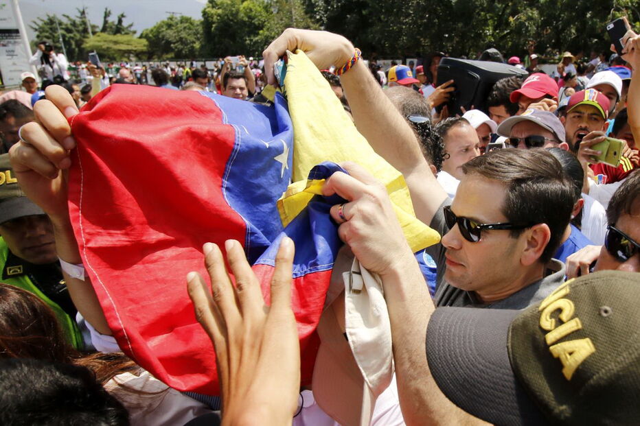 EUA enviam mais ajuda humanitária à população da Venezuela