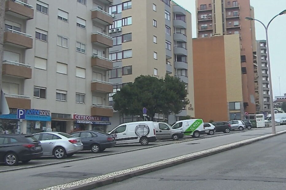 Fogo em apartamento de São João da Madeira