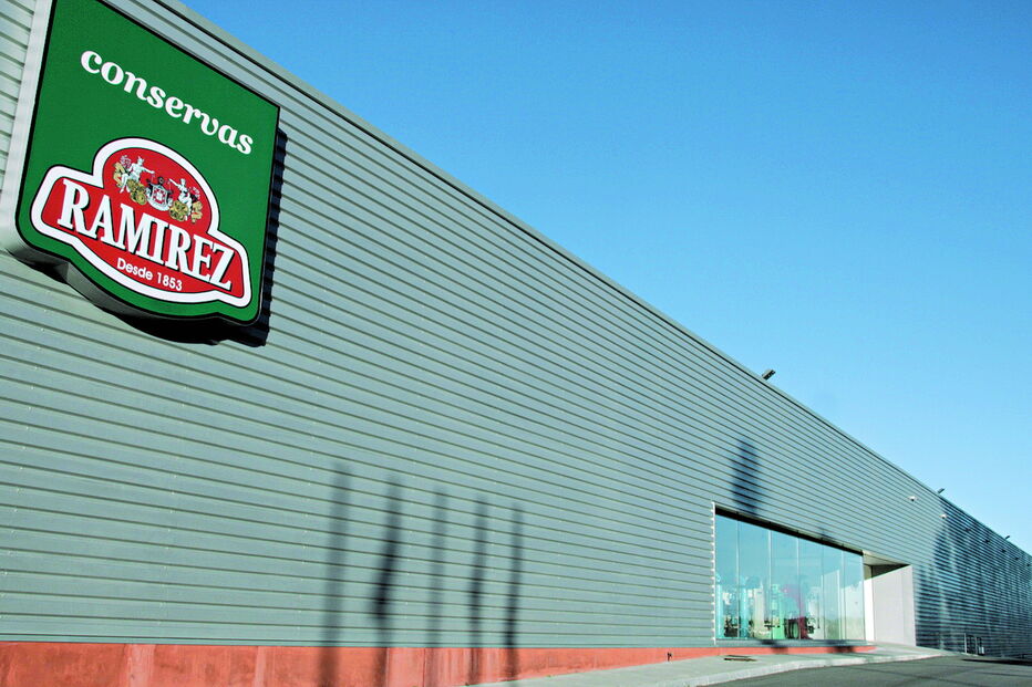 Casou com Vasco Ramirez, herdeiro de uma empresa conserveira centenária  