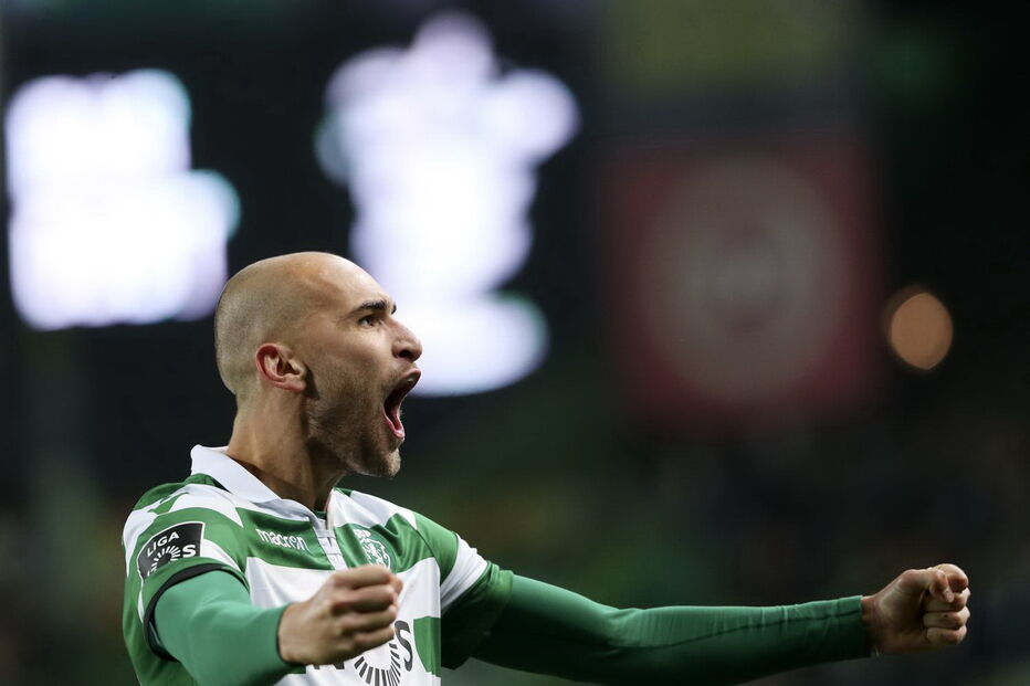 Corte de cabelo de Bas Dost foi grito de guerra