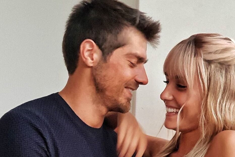 Lourenço Ortigão prepara festa de aniversário para Kelly Bailey 