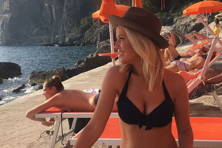 Invade casa do ex-namorado para lhe apagar 'nudes' do telemóvel