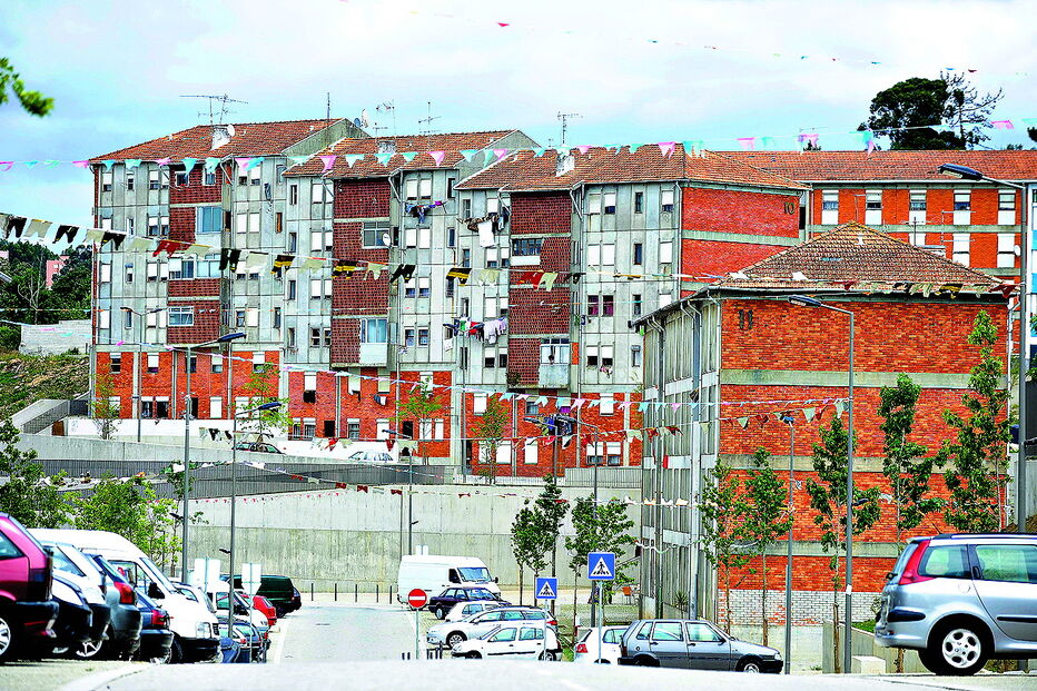 Mulher residia no bairro do Lagarteiro, no Porto 