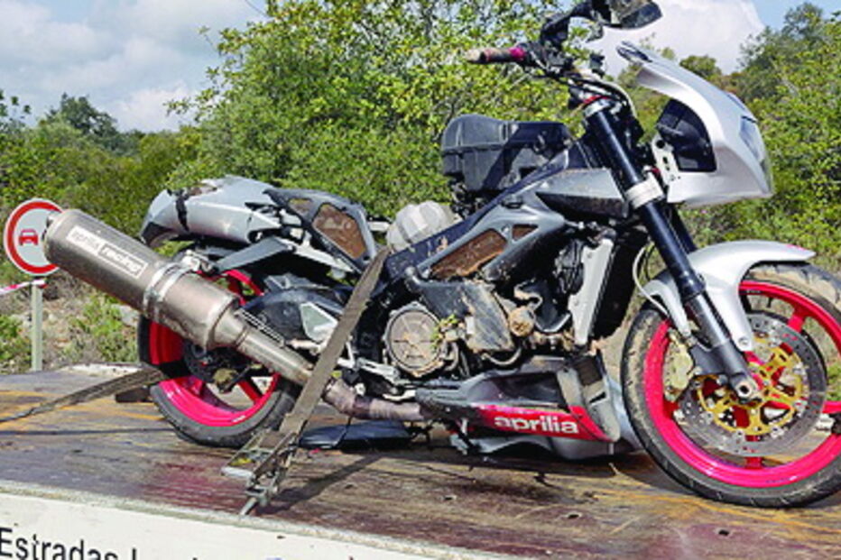 Motociclista morre em colisão com carro em Loulé