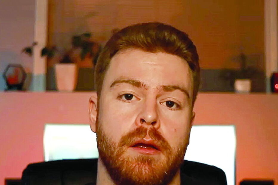 Matt Watson mostra como é fácil aceder a conteúdos com crianças, que são editados e partilhados em sites  de pornografia infantil  