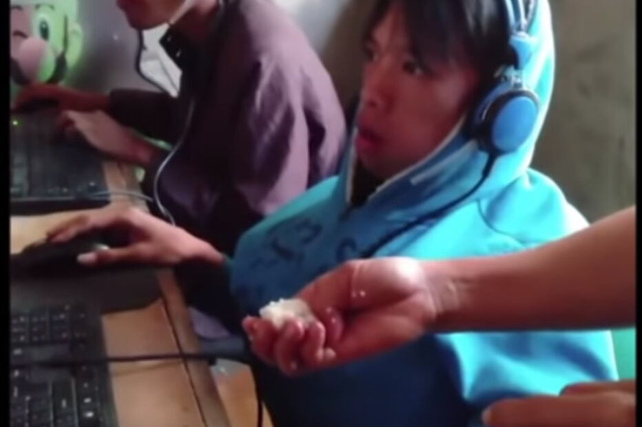 Carlito tem 13 anos e é viciado no jogo 'Rules of Survival'