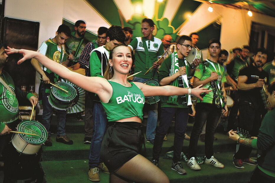 Escola de samba Batuque prepara mais um ano de Carnaval, que terá muito ritmo