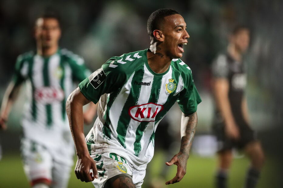 Vitória de Guimarães fica a cinco pontos do Moreirense ao empatar em Setúbal