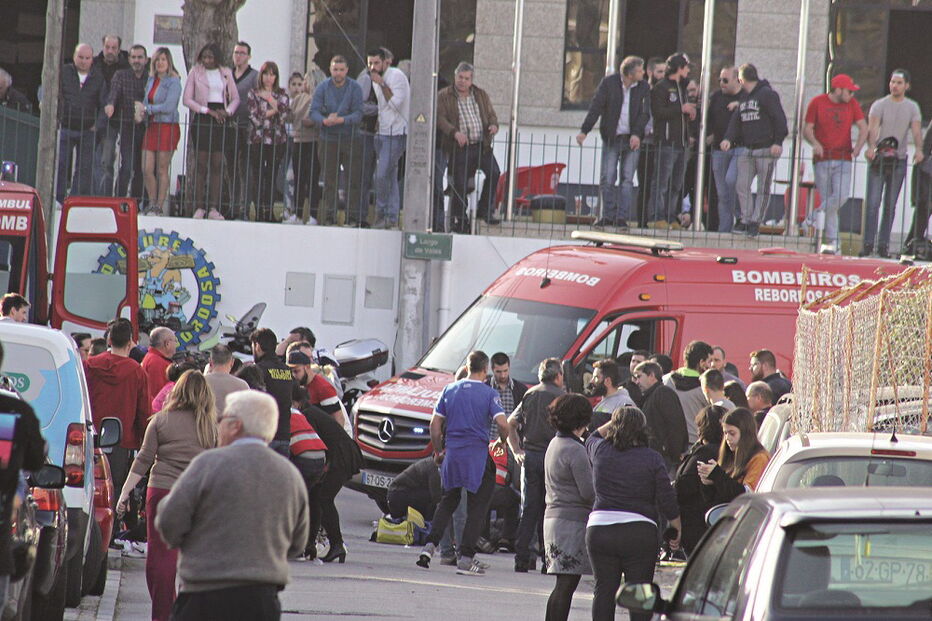 Vítimas foram atropeladas, sábado, em frente à sede do Moto Clube 