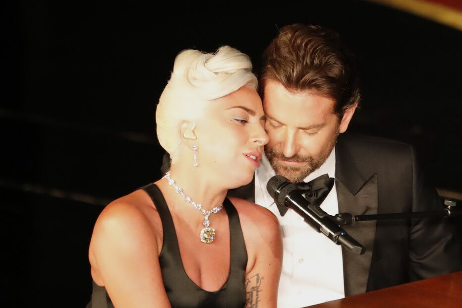 Lady Gaga e Bradley Cooper