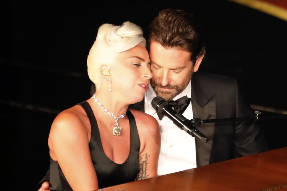 Lady Gaga e Bradley Cooper