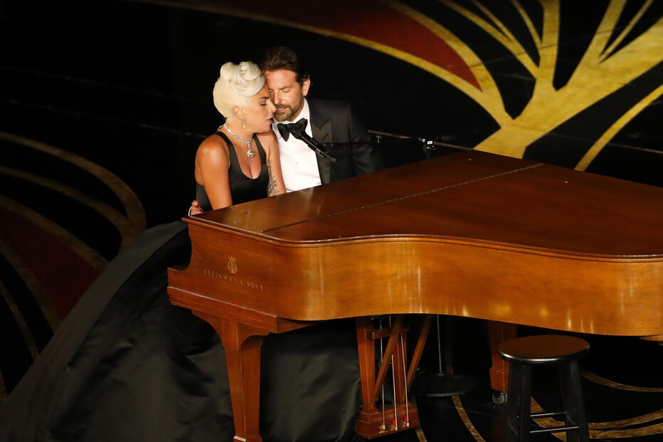 Lady Gaga e Bradley Cooper