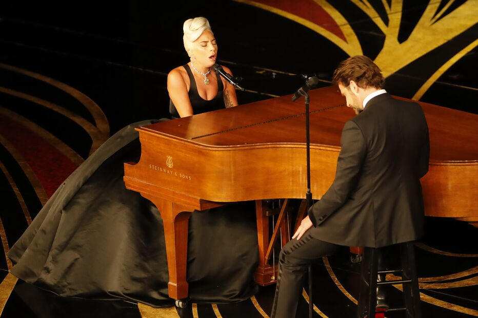 Lady Gaga e Bradley Cooper