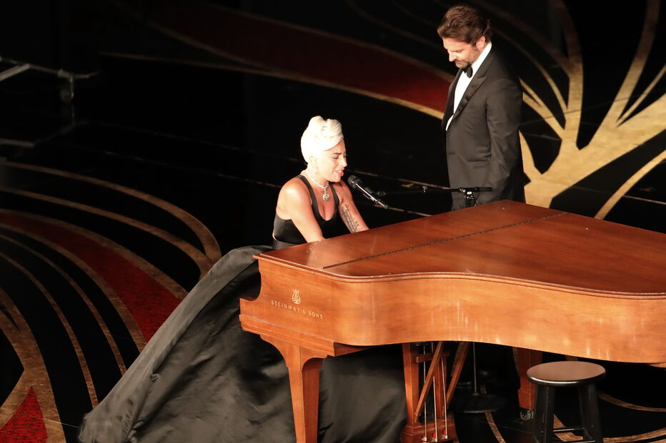 Lady Gaga e Bradley Cooper