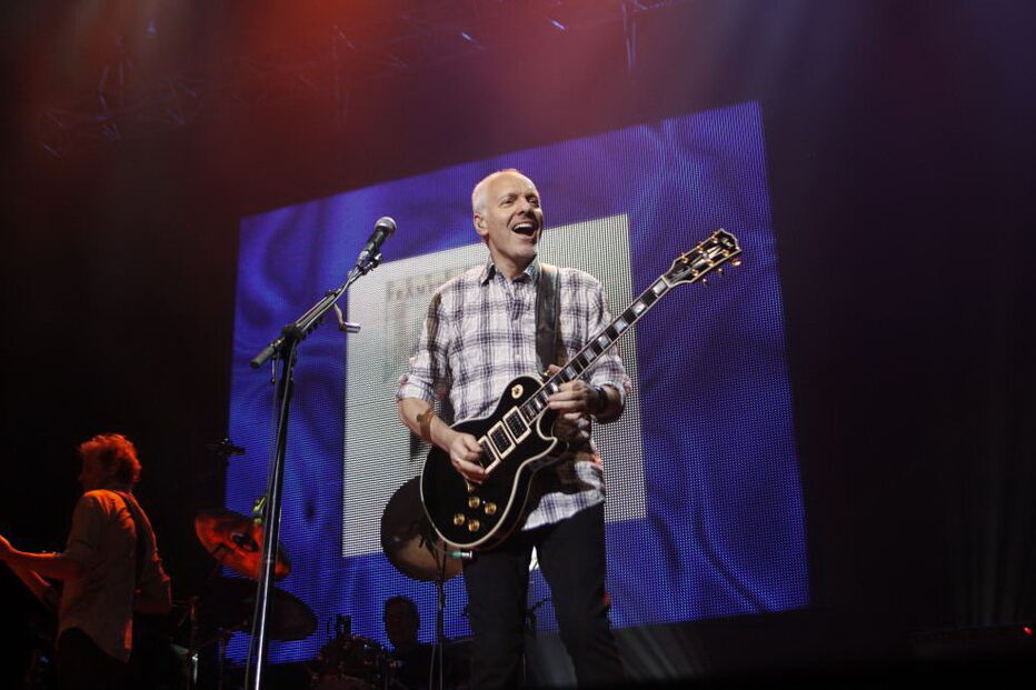 Peter Frampton abandona os palcos após ter sido diagnosticado com doença degenerativa