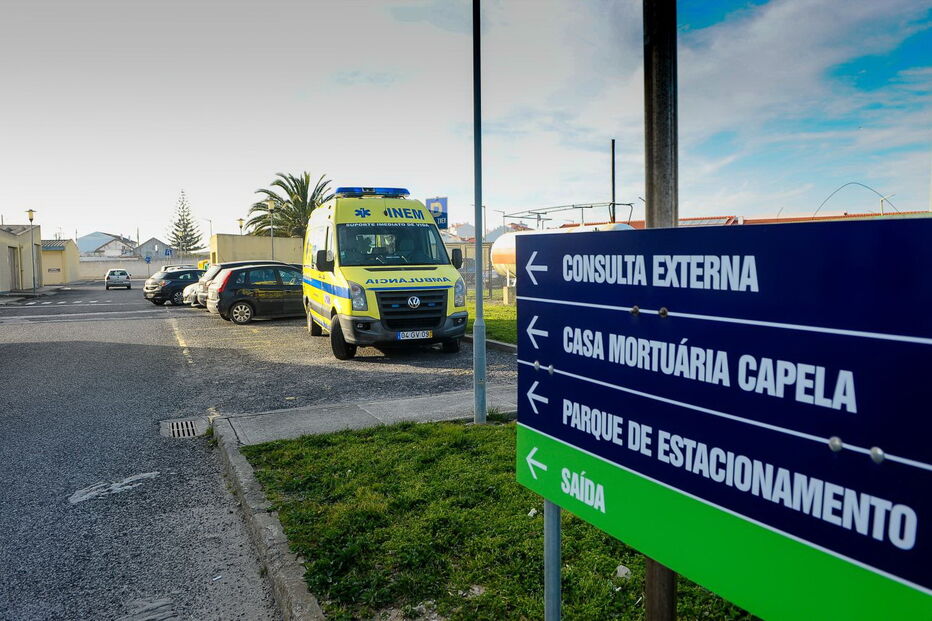 Médico esfaqueado por doente no Hospital de Peniche