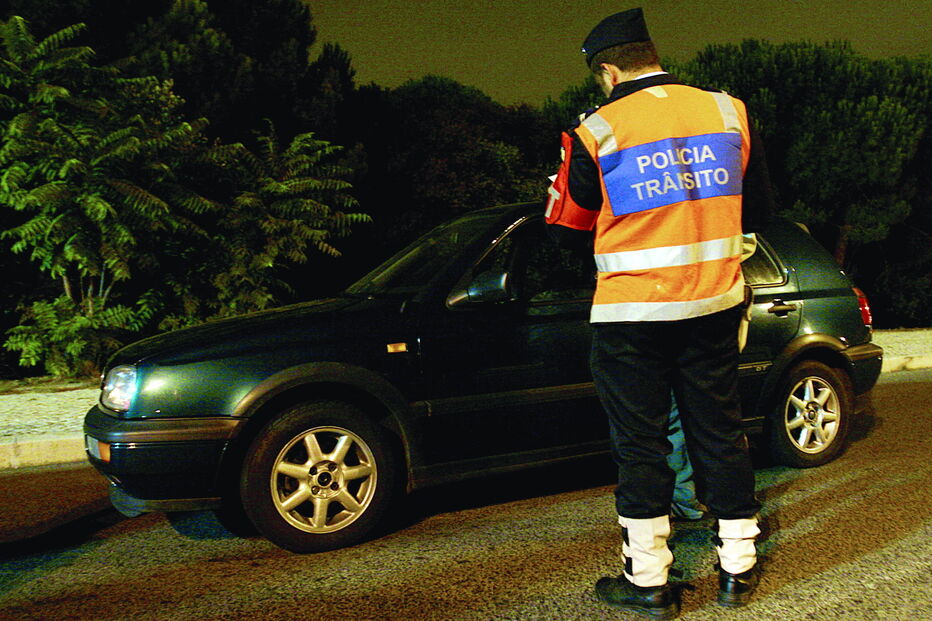 ASPP, o maior sindicato da PSP, apelou aos 10 mil associados para que fechem os olhos às multas e não autuem