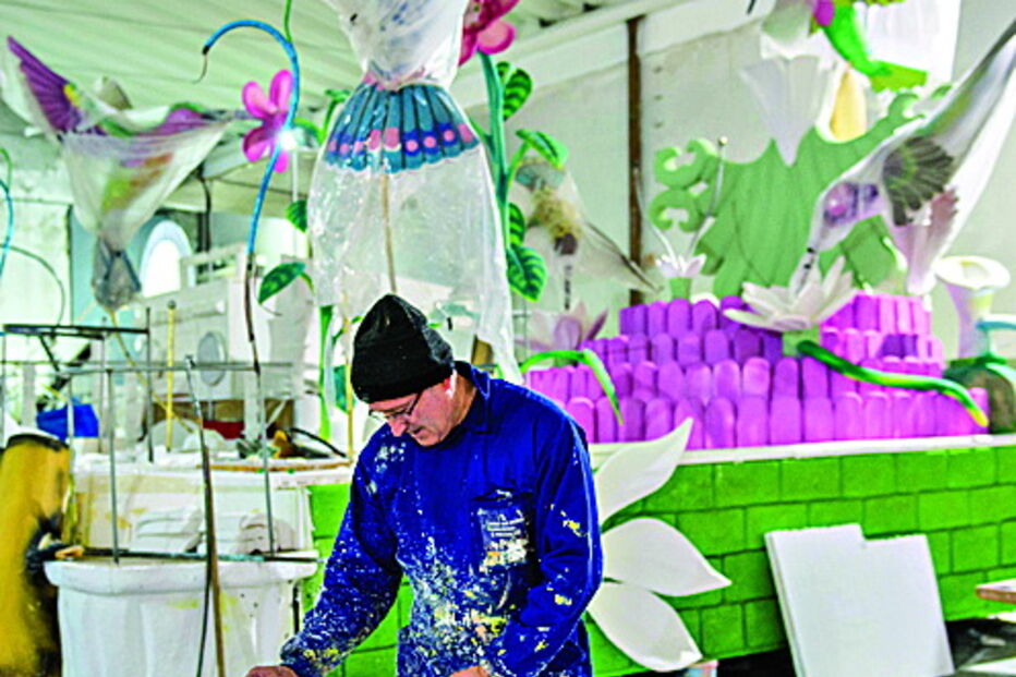 Dois mil foliões celebram Carnaval em Sines