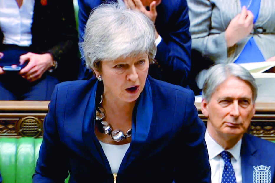 May já viu o parlamento chumbar o seu acordo do Brexit e agora permitirá que os deputados decidam adiar a saída da UE 