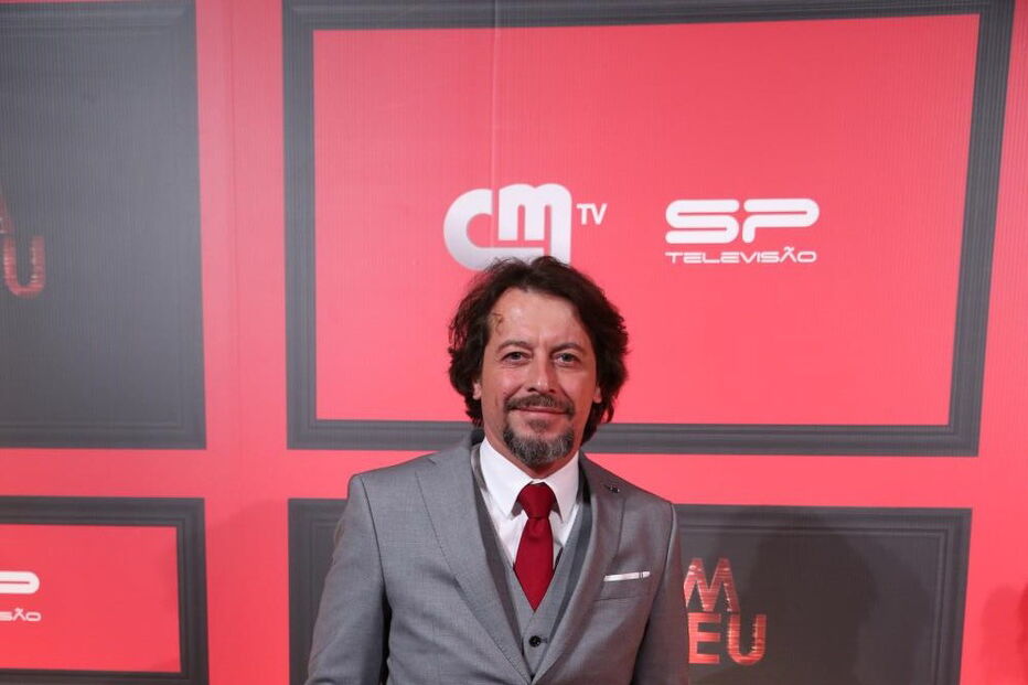 novela, cmtv, apresentação, elenco, atores, estoril, alguém perdeu, ator, atriz