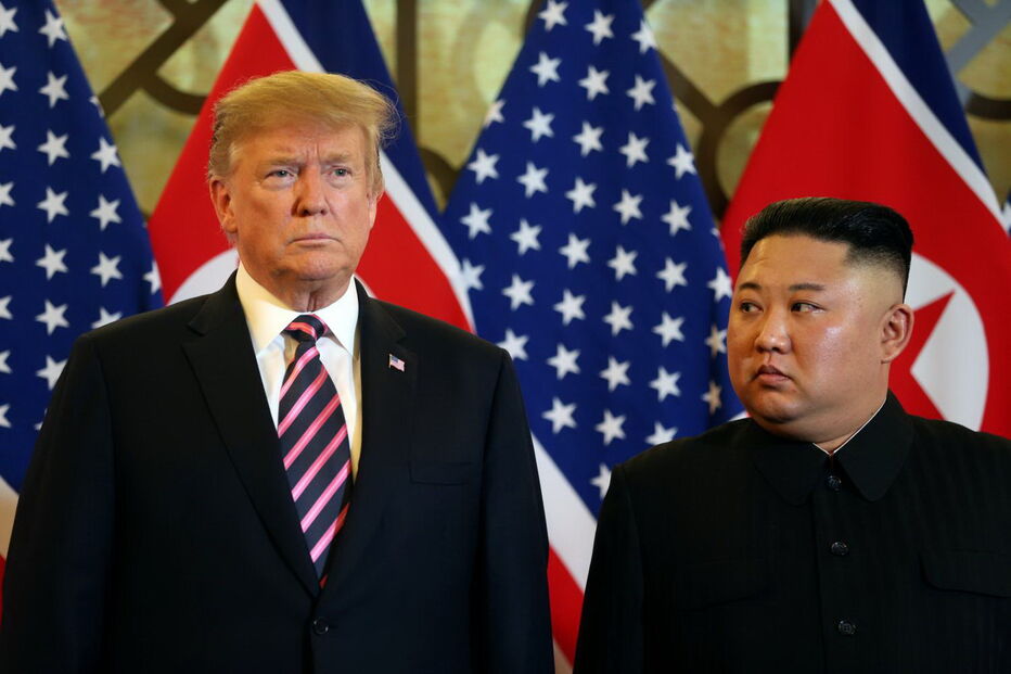 O encontro de Donald Trump e Kim Jong-un em imagens