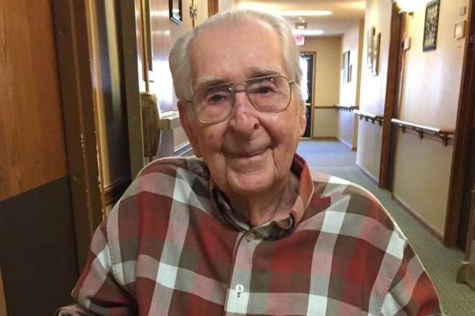 Veterano da II Guerra de 100 anos pede 100 postais de aniversário e recebe milhares 