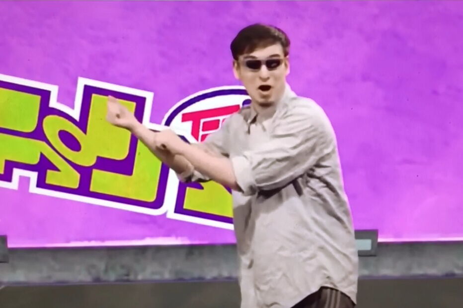 Homem explica como cortar os pulsos em vídeo metido dentro de desenhos animados infantis