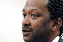 Ativista James Hart Stern