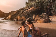 Casal português de bloguers arrasado após foto “irresponsável” em comboio